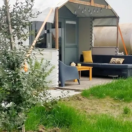 Boerderij Camping Nixhoeve Genderen Exterior photo