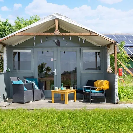 Boerderij Camping Nixhoeve Genderen Exterior photo