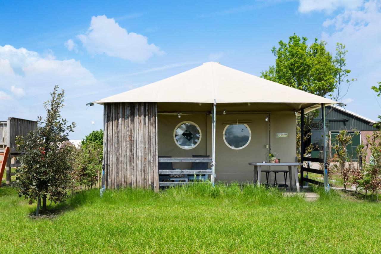 Boerderij Nixhoeve * Genderen